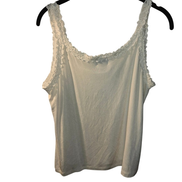 Chico's travelers sz. Large tanktop bundle - Picture 2 of 10